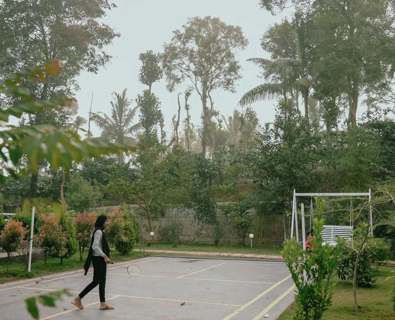 Vaduvanchal Haze Woods Resort הודו