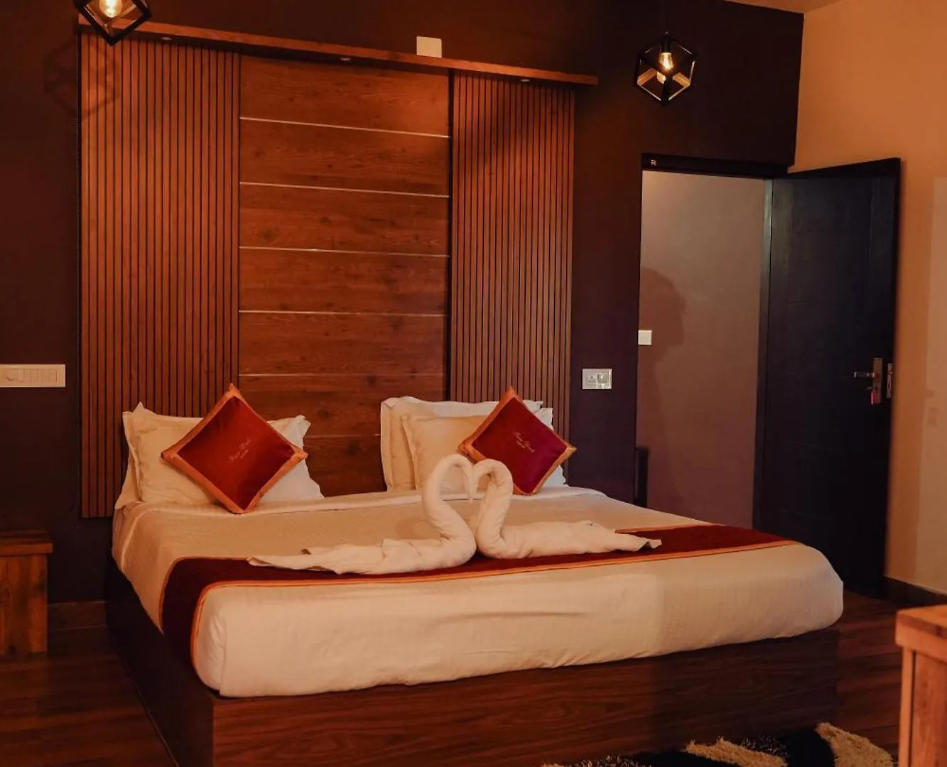 Vaduvanchal Haze Woods Resort