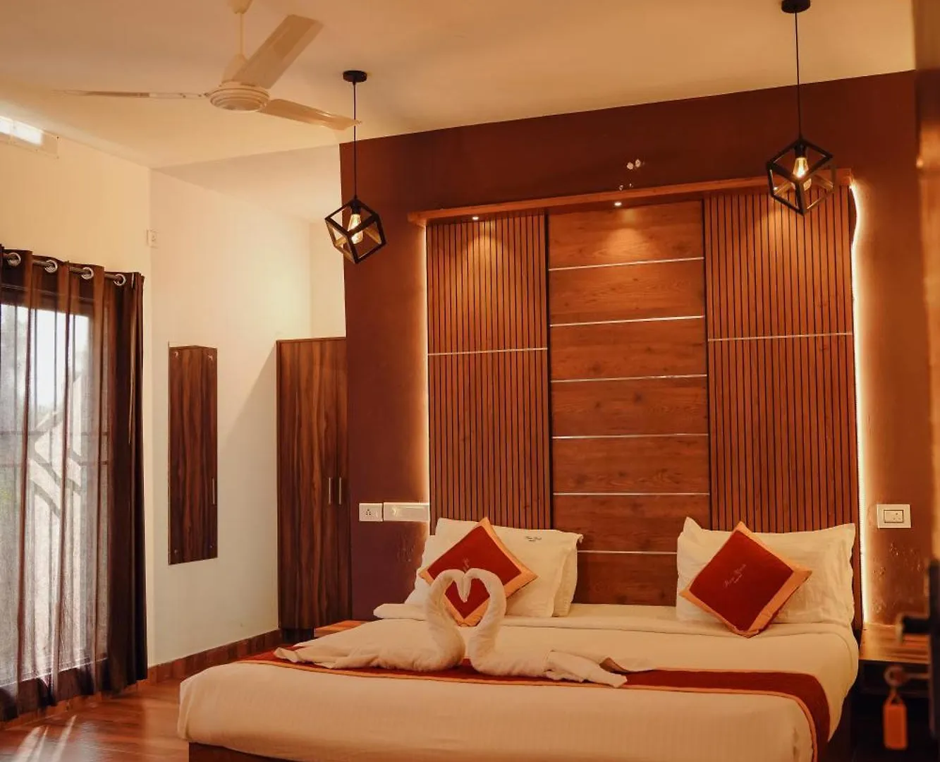 Vaduvanchal Haze Woods Resort